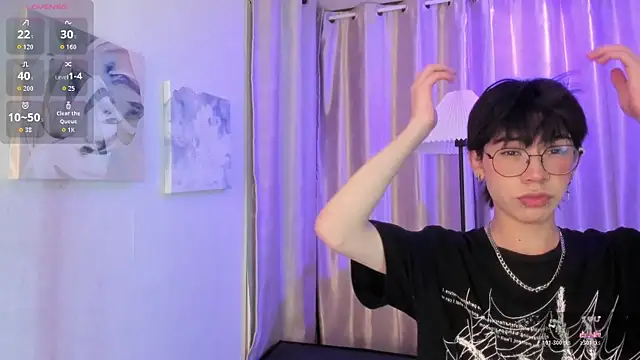 Demian Hush online show from 04-26-26, 03:04