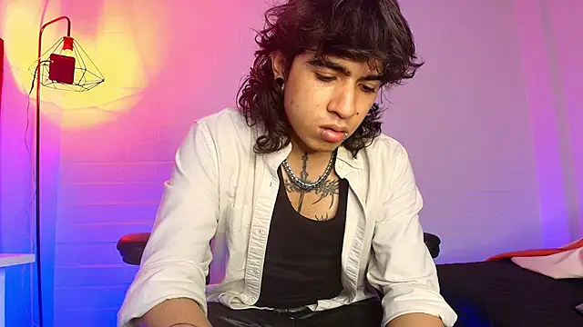 Snapshot of Axell_Kussh chatting on 03-09-26, 10:03 Axell Kussh online show from 03-09-26, 10:03