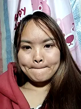 Snapshot of Luminana chatting on 02-21-26, 01:06 Luminana online show from 02-21-26, 01:06