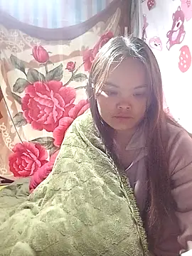 Snapshot of Luminana chatting on 03-13-26, 03:02 Luminana online show from 03-13-26, 03:02