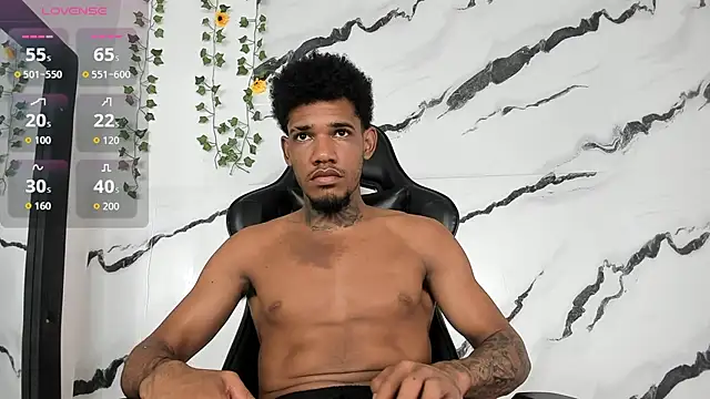 Snapshot of Nehemiaa_boy chatting on 02-24-26, 08:40 Nehemiaa boy online show from 02-24-26, 08:40