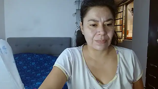 Karo sexy online show from 05-14-26, 04:03