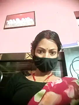 Snapshot of BIG_QWEEN_NO1 chatting on 03-06-26, 10:28 BIG QWEEN NO1 online show from 03-06-26, 10:28