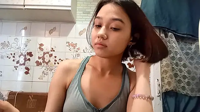 AnnettaBelsito online show from 04-25-26, 08:39