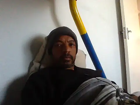 Snapshot of lavelle26 chatting on 03-09-26, 08:18 lavelle26 online show from 03-09-26, 08:18