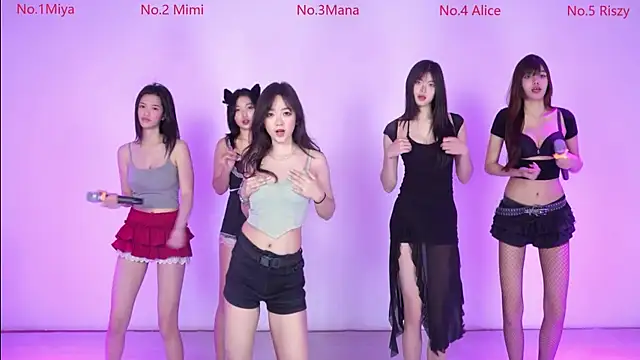 Velvet-girl online show from 02-13-26, 10:22