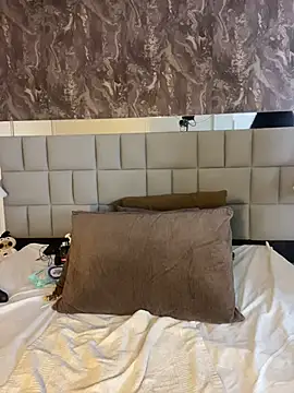 samanthabrown69-1 online show from 03-22-26, 04:05