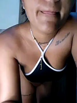 Snapshot of Zoe_Renata chatting on 07-18-26, 09:24 Zoe Renata online show from 07-18-26, 09:24
