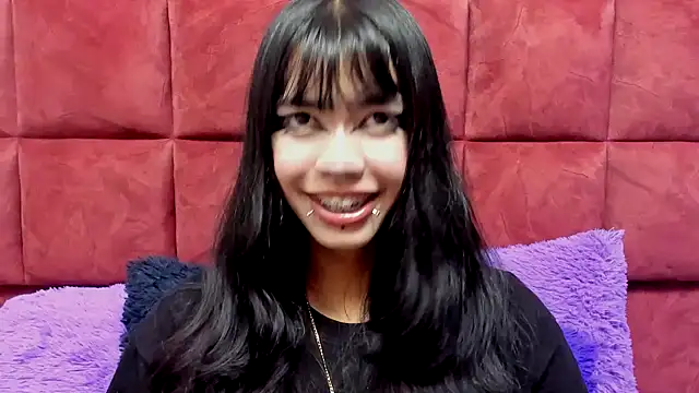 DAKOTALUCIFENA online show from 03-06-26, 03:47