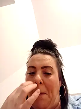 louisa36 online show from 02-15-26, 10:50