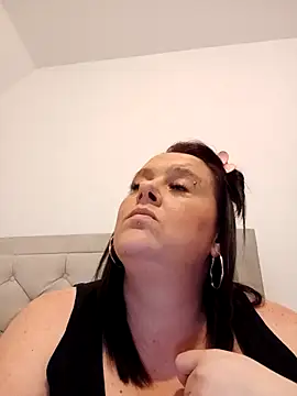 louisa36 online show from 02-28-26, 08:54