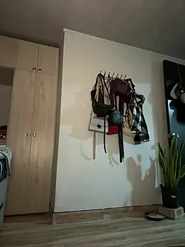 RachelWeisz  online show from 03-10-26, 10:42