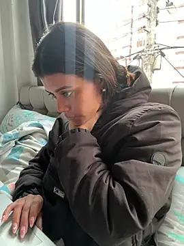 RachelWeisz  online show from 06-14-26, 12:51