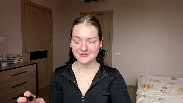 Milayouknow online show from 04-26-26, 11:30