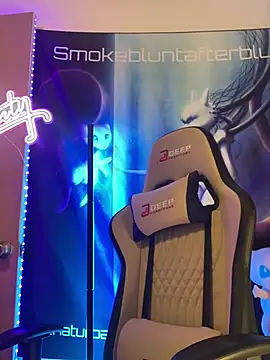 Smokebluntafterblunt online show from 02-24-26, 12:47