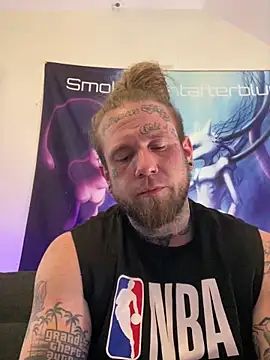 Smokebluntafterblunt online show from 04-28-26, 09:09