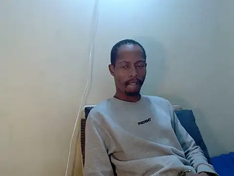 MRSHYGUY29 online show from 05-11-26, 05:21