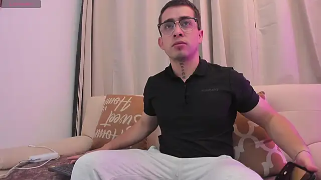 Tommas Jhonson online show from 02-18-26, 03:35