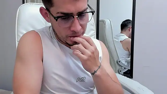 Tommas Jhonson online show from 04-22-26, 12:02