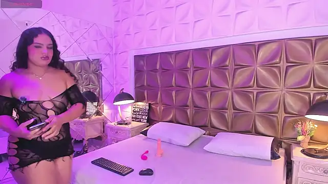 LunaJohns online show from 04-23-26, 12:29