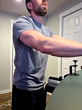 Snapshot of averageandsum chatting on 03-10-26, 02:55 averageandsum online show from 03-10-26, 02:55