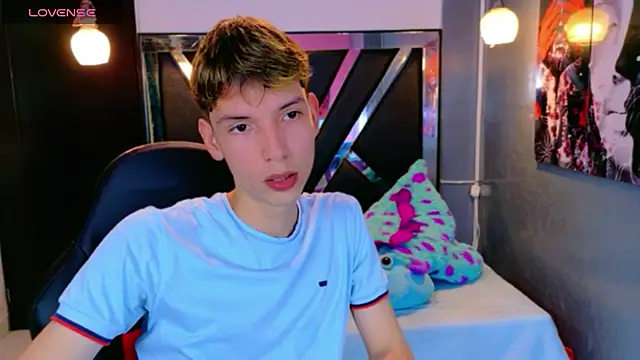 Liam Green1 online show from 03-05-26, 07:54