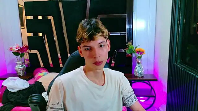 Liam Green1 online show from 03-14-26, 05:29