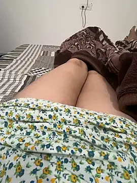 unicornbabe23 online show from 05-17-26, 08:49