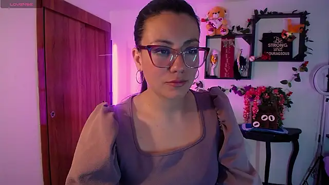 QueenRose94 online show from 02-13-26, 12:45