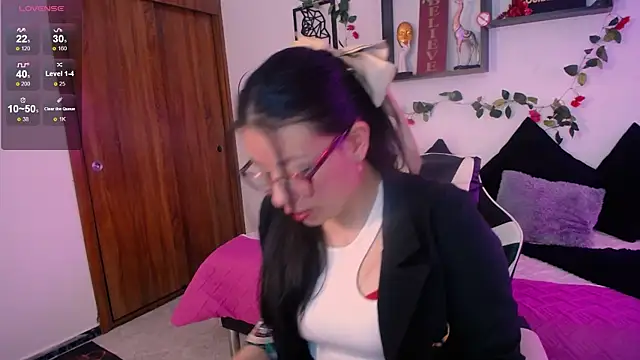 QueenRose94 online show from 02-19-26, 01:07