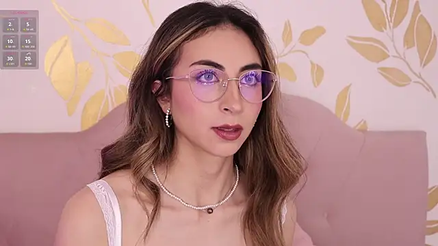 EmmaClark   online show from 03-06-26, 08:16