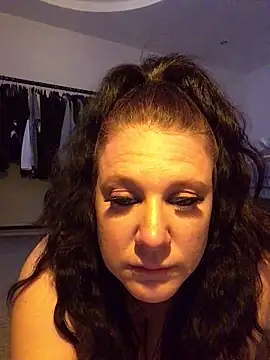 NaomiPackh92906 online show from 05-19-26, 08:26