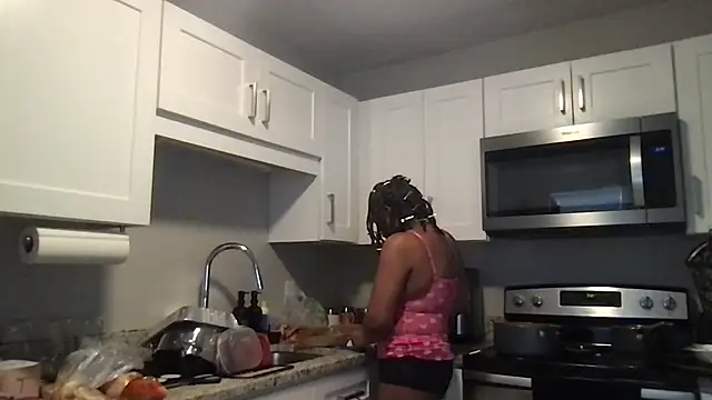 Snapshot of bisexualbeauty50 chatting on 02-14-26, 08:16 bisexualbeauty50 online show from 02-14-26, 08:16