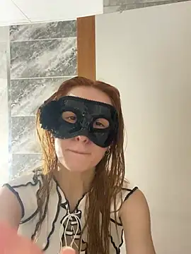 Snapshot of seluna_baby chatting on 02-18-26, 07:32 seluna baby online show from 02-18-26, 07:32