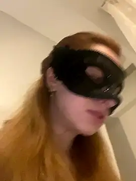 Snapshot of seluna_baby chatting on 02-22-26, 08:07 seluna baby online show from 02-22-26, 08:07