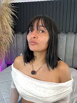 Snapshot of Nanda_vixen_ chatting on 02-24-26, 09:02 Nanda vixen online show from 02-24-26, 09:02