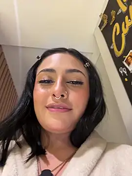 Snapshot of Nanda_vixen_ chatting on 05-16-26, 12:18 Nanda vixen online show from 05-16-26, 12:18