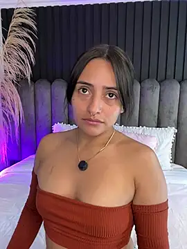 Snapshot of Nanda_vixen_ chatting on 06-04-26, 11:11 Nanda vixen online show from 06-04-26, 11:11