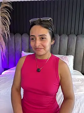Snapshot of Nanda_vixen_ chatting on 06-07-26, 10:24 Nanda vixen online show from 06-07-26, 10:24