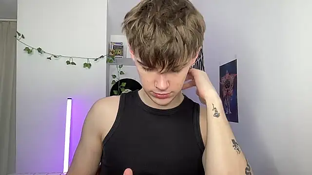 YourMilkyGuy online show from 06-16-26, 12:52