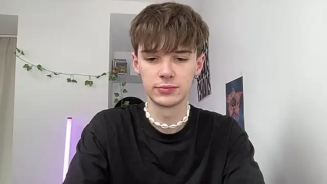 YourMilkyGuy online show from 06-18-26, 09:47