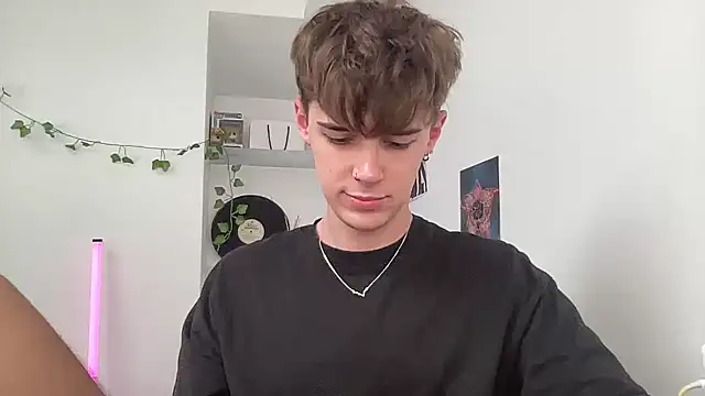 YourMilkyGuy online show from 08-03-26, 11:37
