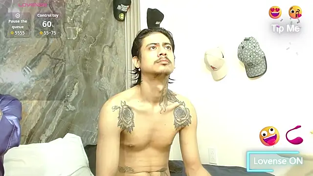 Snapshot of Damian-and-Camerum chatting on 03-14-26, 03:23 Damian-and-Camerum online show from 03-14-26, 03:23