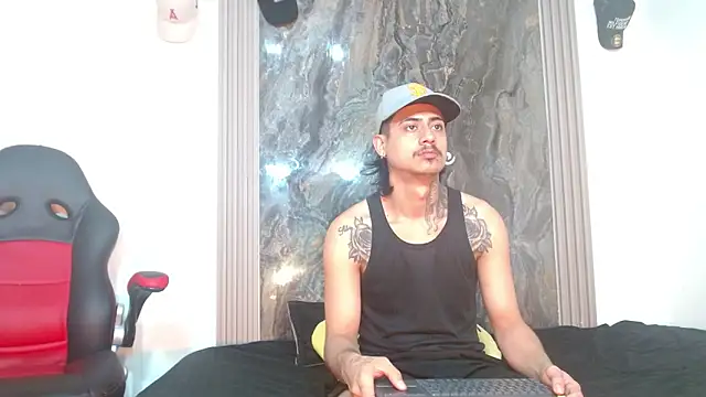 Damian-and-Camerum online show from 04-22-26, 03:20