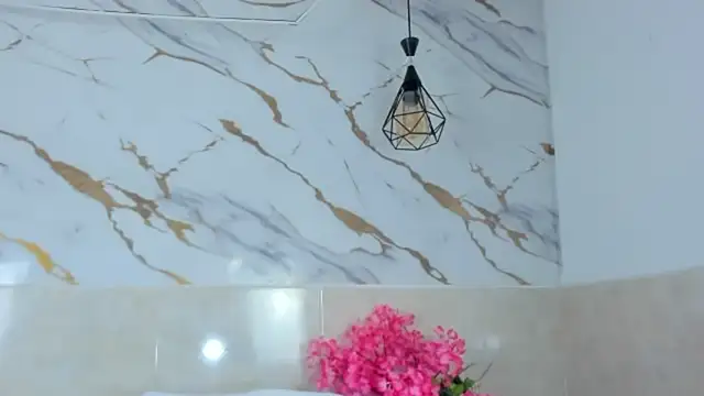 camiifox  online show from 04-28-26, 07:19