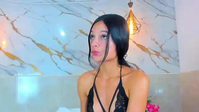camiifox  online show from 04-30-26, 02:07