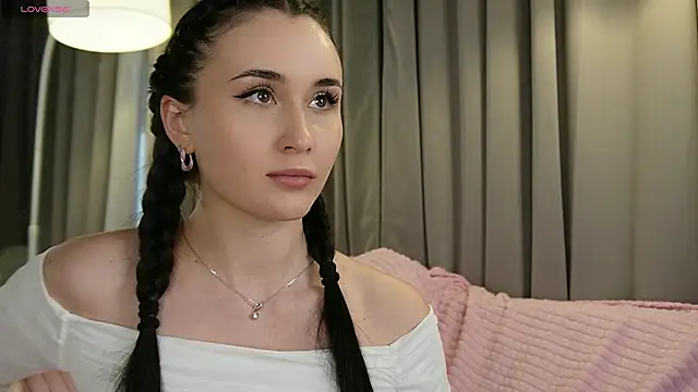 Snapshot of sweety_pie_girl chatting on 03-03-26, 01:39 sweety pie girl online show from 03-03-26, 01:39