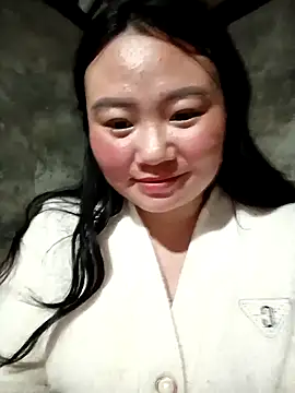 lisn-cute online show from 02-11-26, 01:49