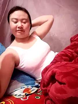 lisn-cute online show from 04-27-26, 02:31