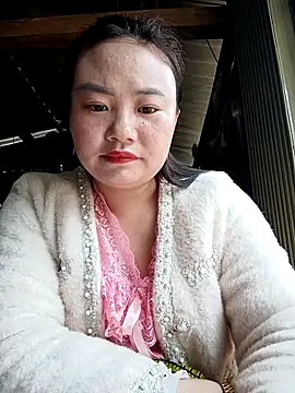 lisn-cute online show from 04-29-26, 04:05